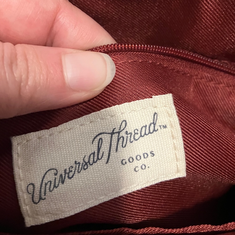 Universal thread purse - Picture 2 of 8